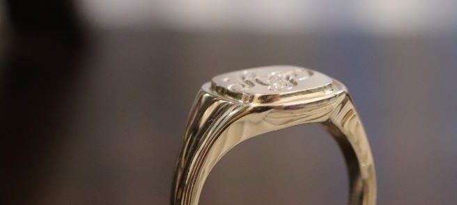 シグネットリング側面